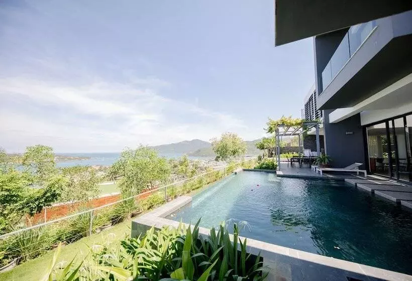 Acqua Villa Nha Trang
