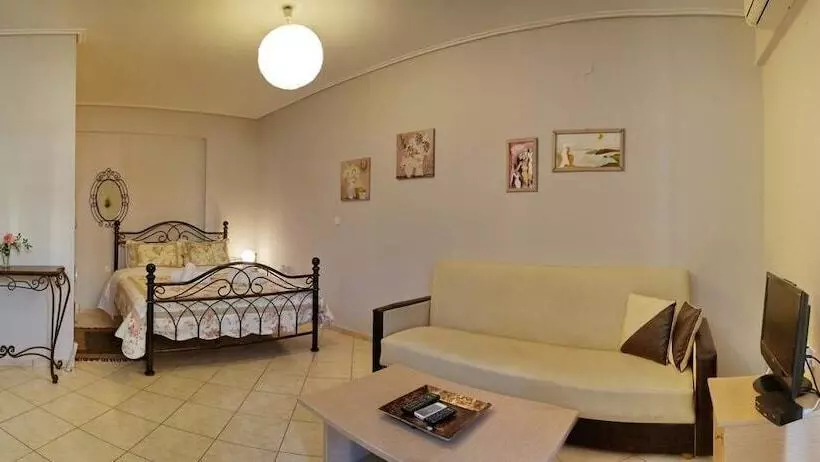 Aella Studios