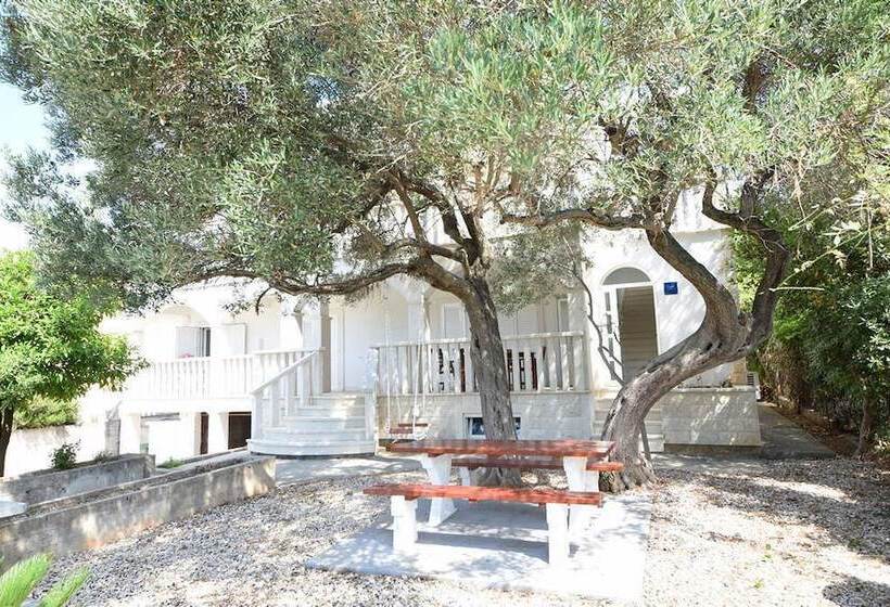 Apartmani Costa Rica Orebić