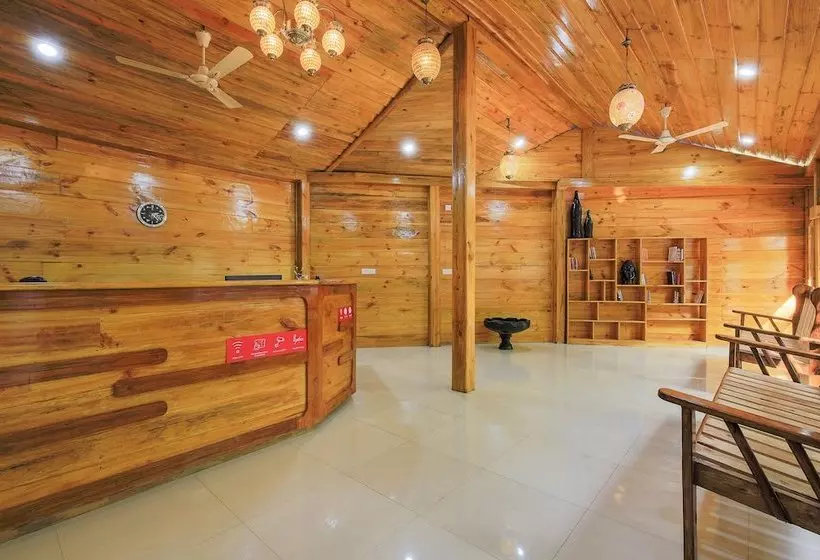 ホテル Brushwood Villa