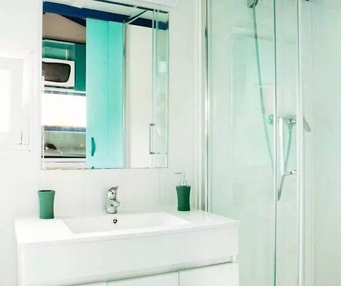 ホテル Camping Os Fieitás