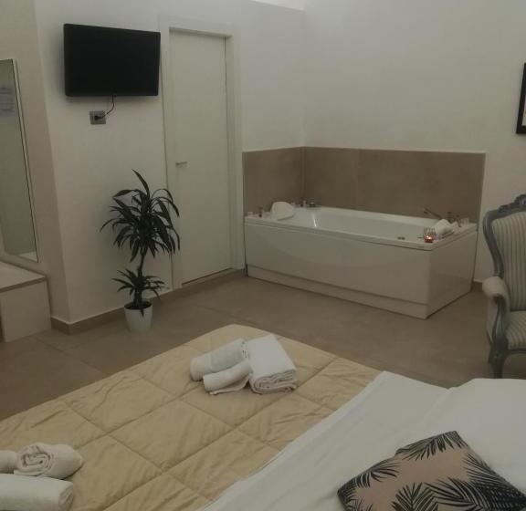 هتل Il Tesoro Smart Suite & Spa