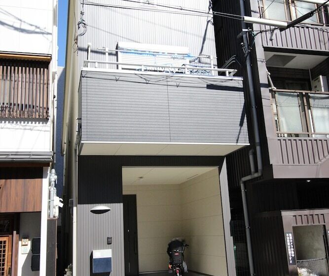 بنسيون Aguri Home