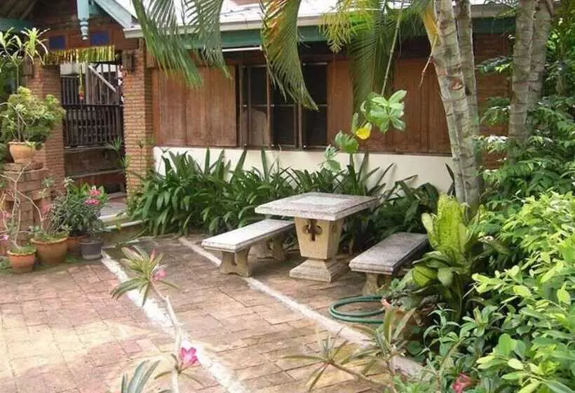 پانسیون Ayutthaya Place