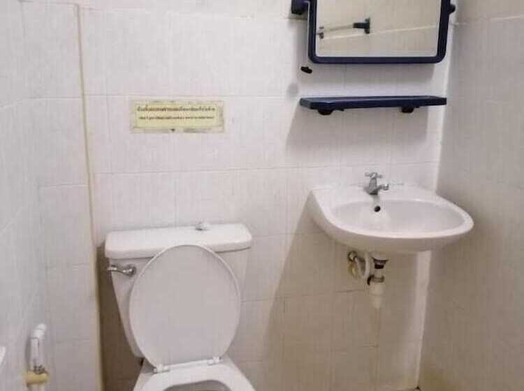 ペンション Ayutthaya Place