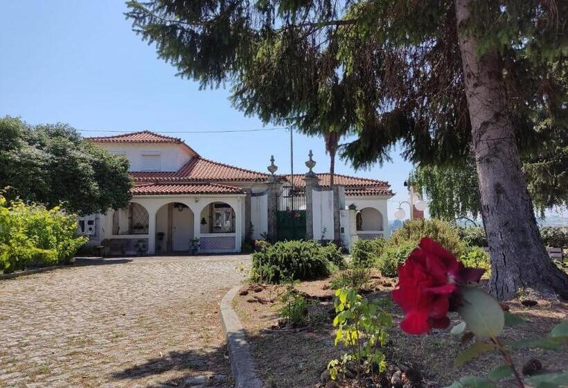 بنسيون Casa Da Real Companhia