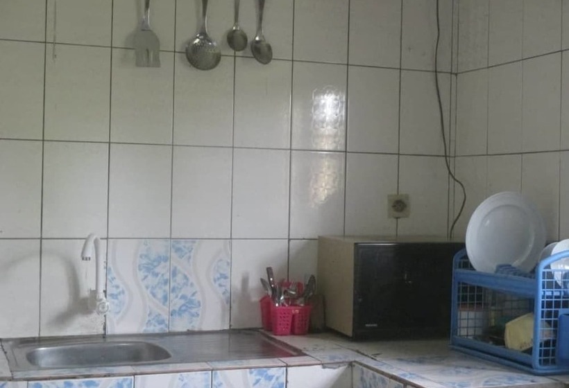 پانسیون Dave S  Home