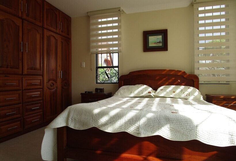 Pensão La Flor De La Canela