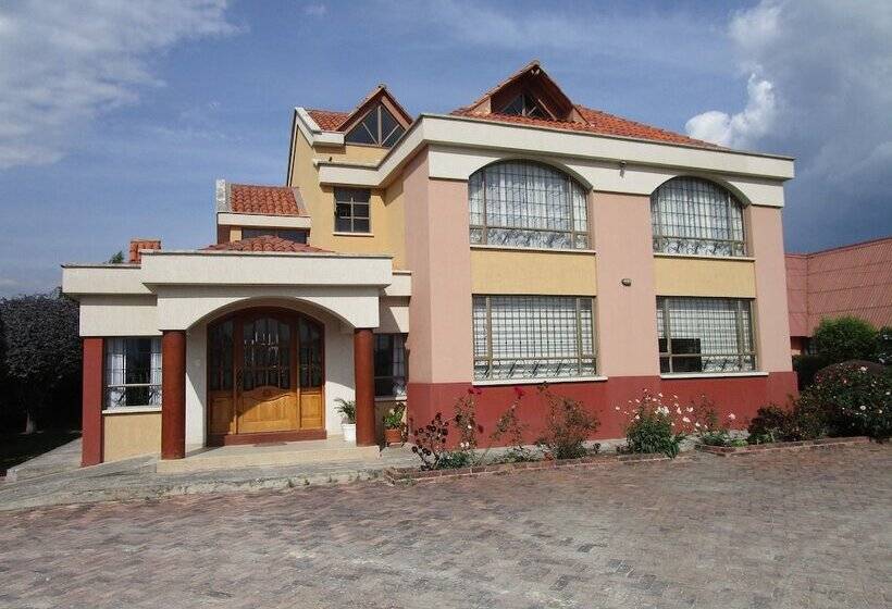 Pensão La Flor De La Canela