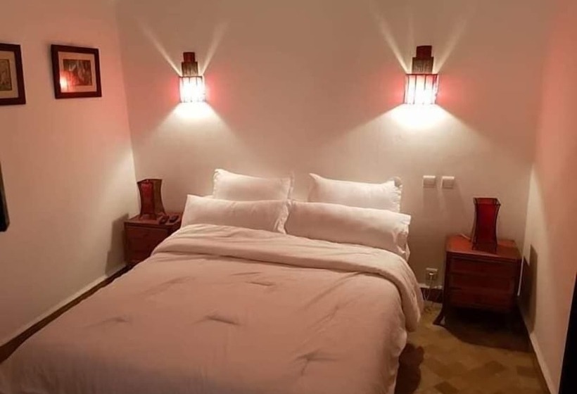 Pension (Hôtel basse catégorie) La Vie De Badaoui