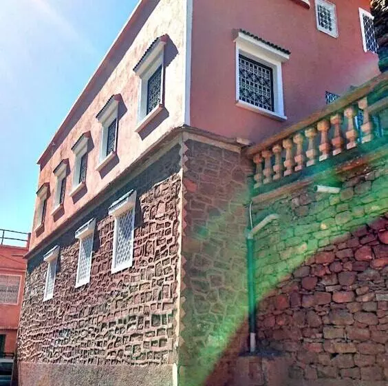 Majatalo Tighza Village