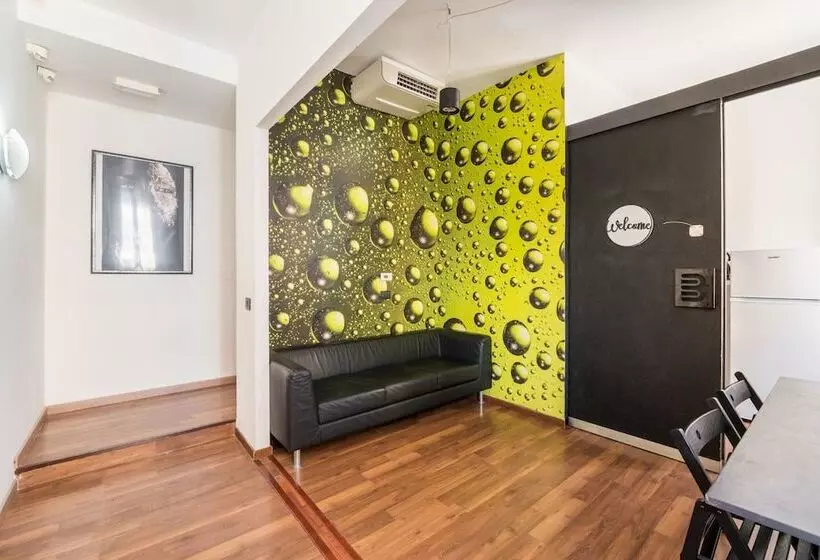 Rooms Piramide