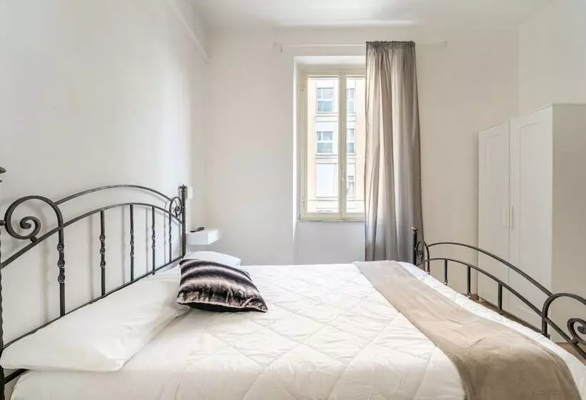 Rooms Piramide