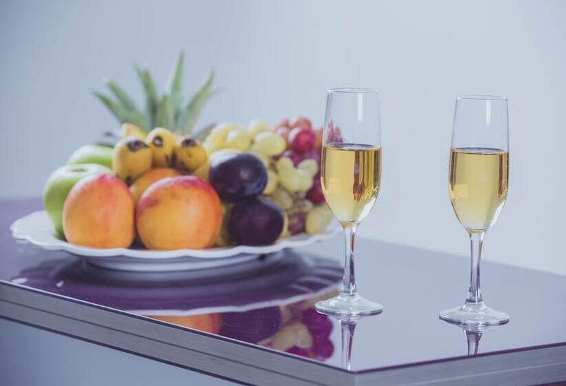 Senses Hotel And Resort