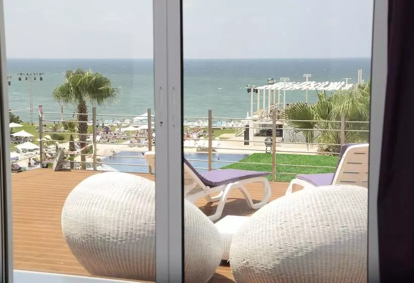 Senses Hotel And Resort