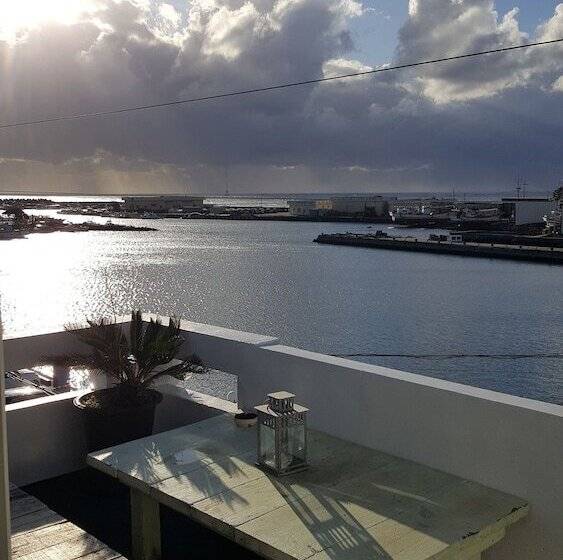 Lemon Tree Guesthouse 1 Hostel