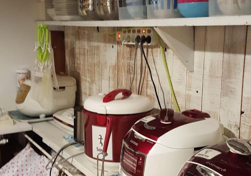 Lemon Tree Guesthouse 1 Hostel