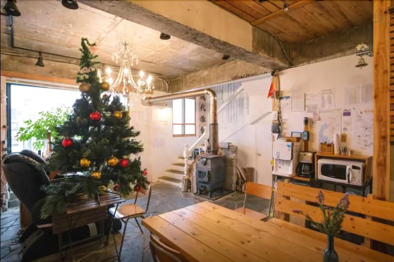 Lemon Tree Guesthouse 1 Hostel