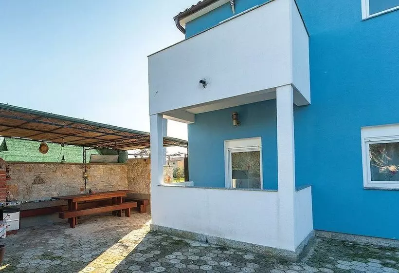 Apartments Ivo 1328