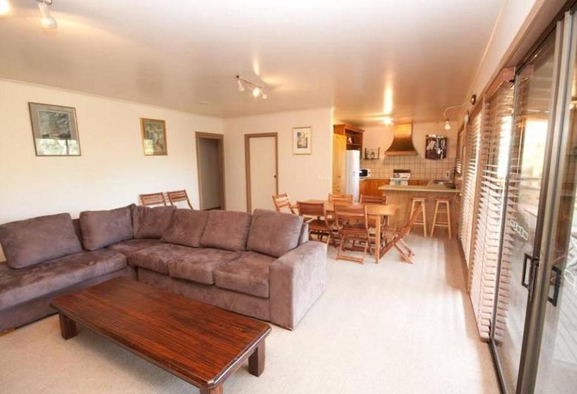 Eastwind On Chinamans Creek