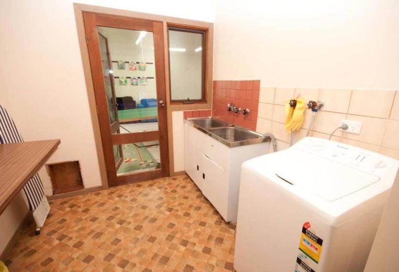 Eastwind On Chinamans Creek