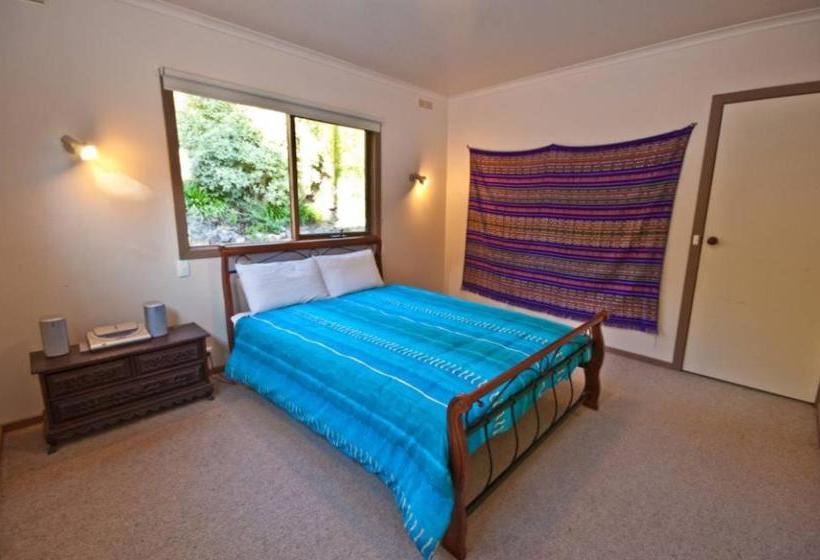 Eastwind On Chinamans Creek