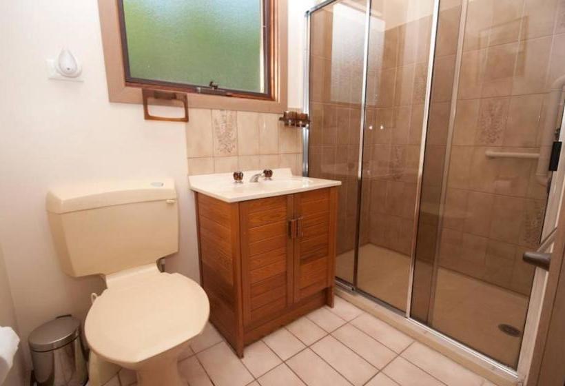 Eastwind On Chinamans Creek