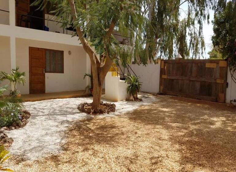 پانسیون Al Jannah