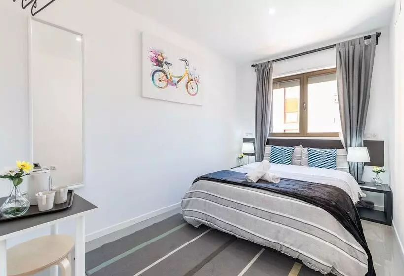 پانسیون Ayz Sierra De Meira   Auto Check In Property