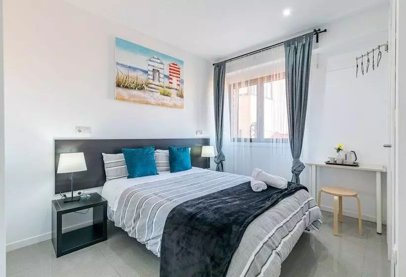 پانسیون Ayz Sierra De Meira   Auto Check In Property