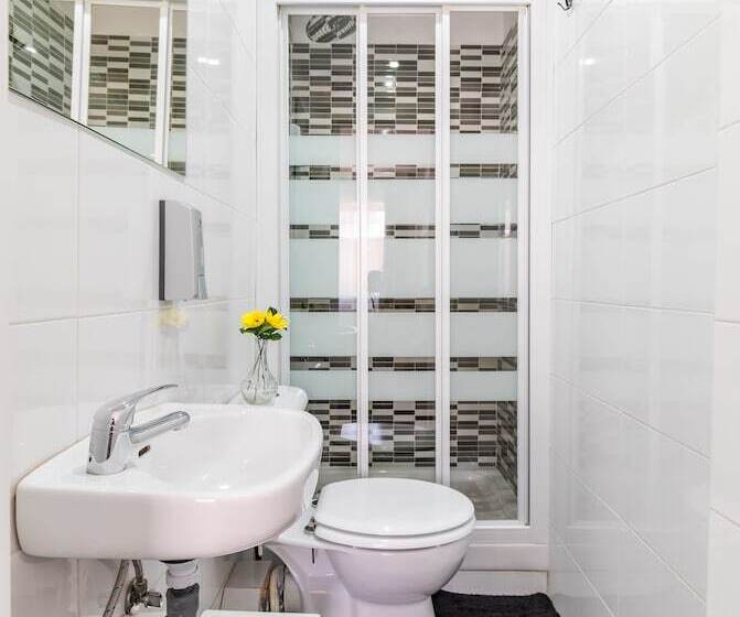 پانسیون Ayz Sierra De Meira Auto Check In Property