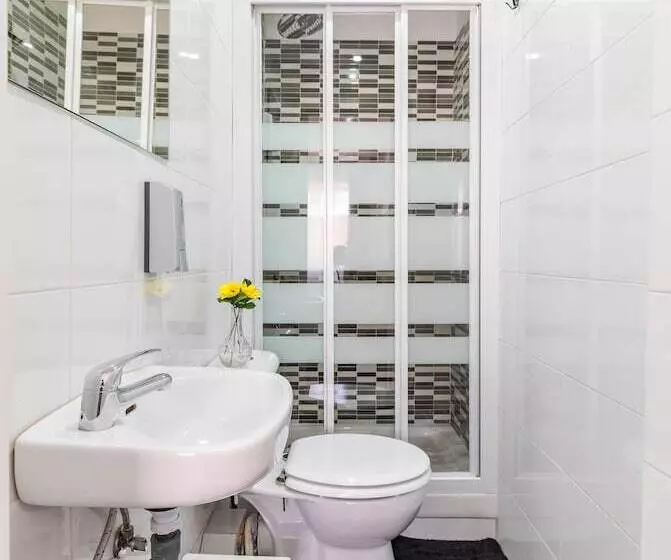 پانسیون Ayz Sierra De Meira   Auto Check In Property