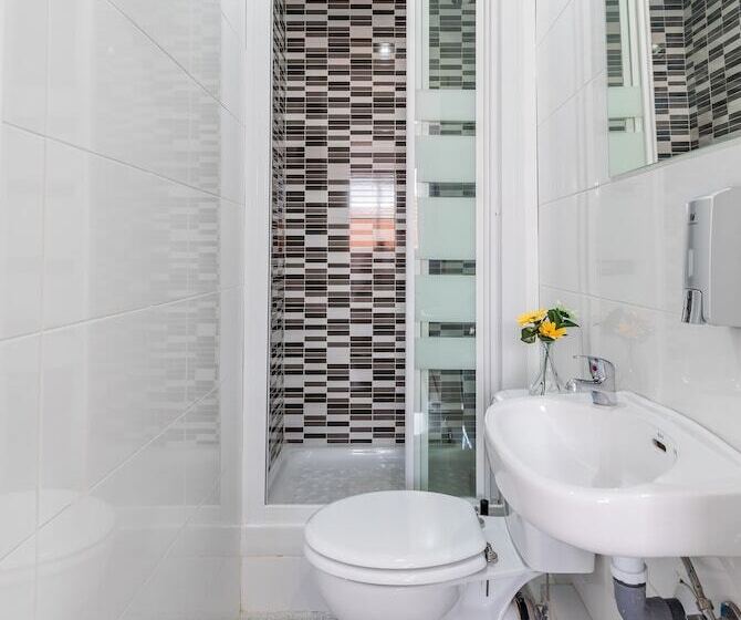 پانسیون Ayz Sierra De Meira Auto Check In Property