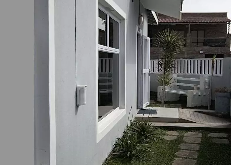 پانسیون Bella Luna Bed And Breakfast