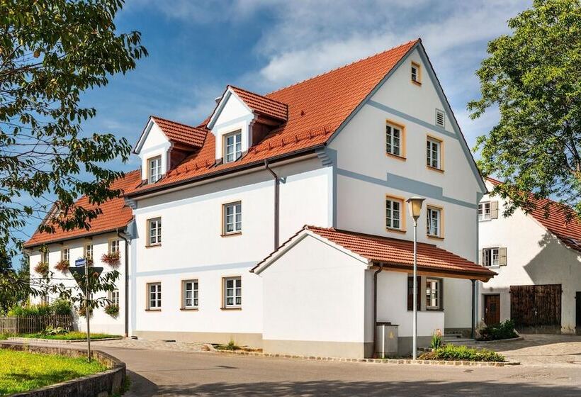 Пансион Gästehaus Neubauer