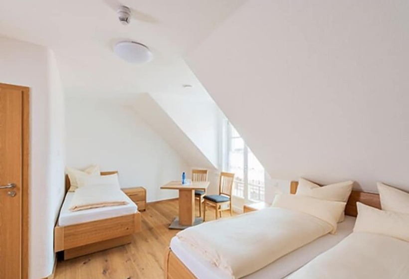 Пансион Gästehaus Neubauer