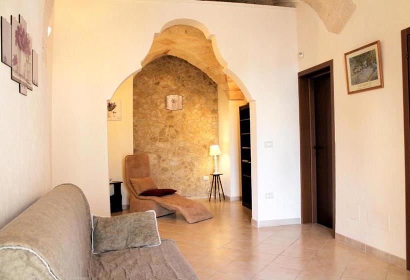 펜션 Il Giardino Del Castello