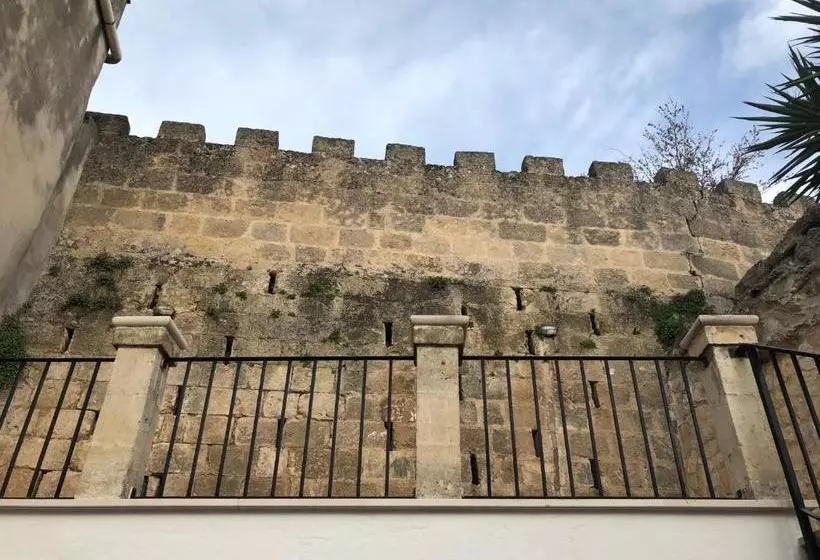 Majatalo Il Giardino Del Castello