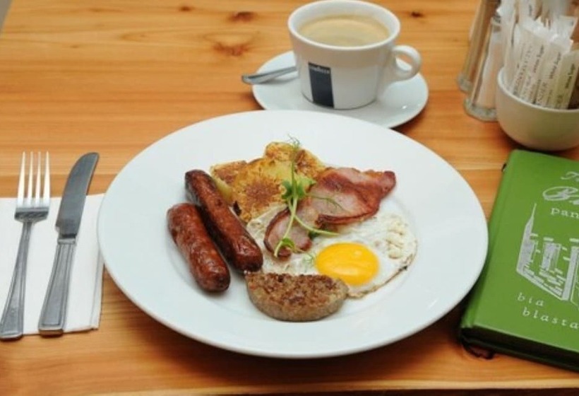 פנסיון Lodge At The Old Barracks