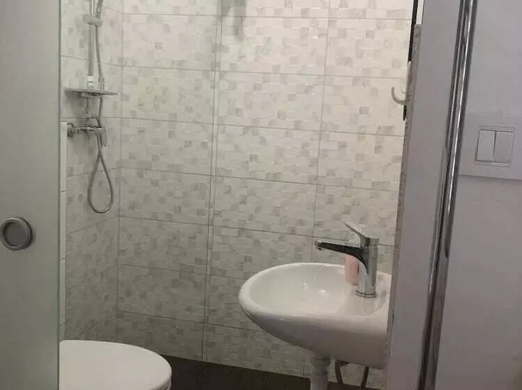 پانسیون Rooms And Apartments Emily