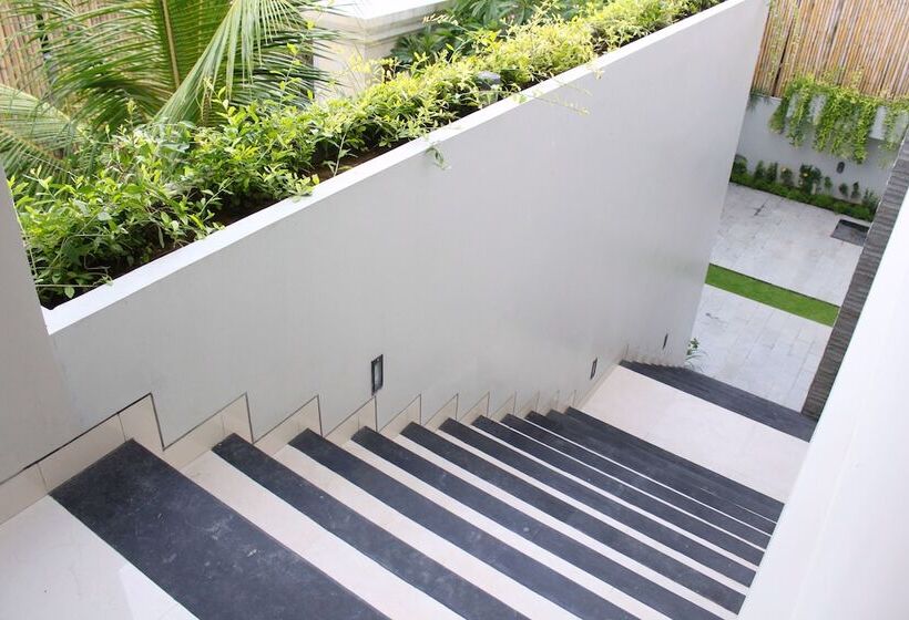 Pansiyon Rusty Seminyak