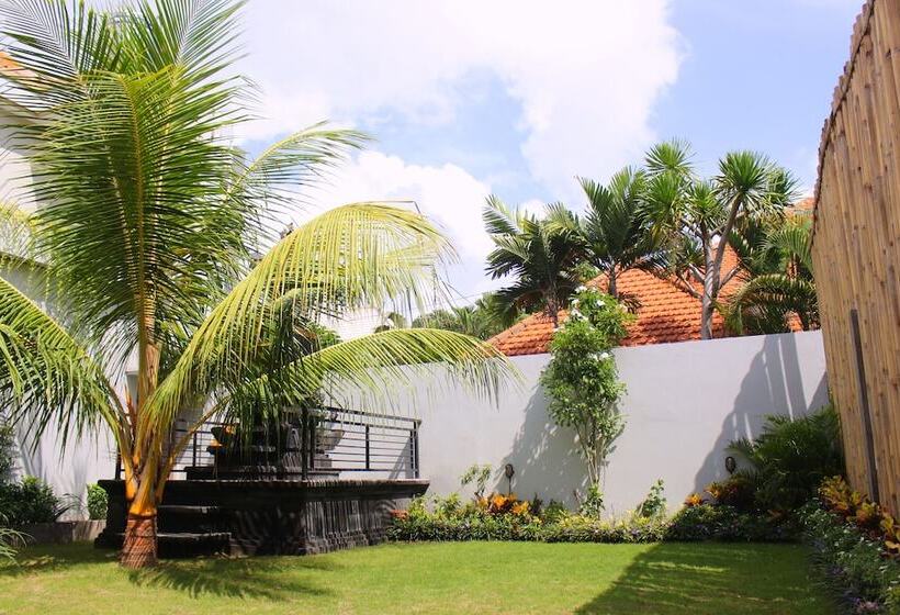 Pansiyon Rusty Seminyak