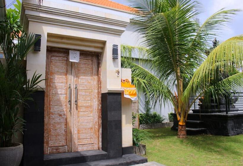 Pansiyon Rusty Seminyak