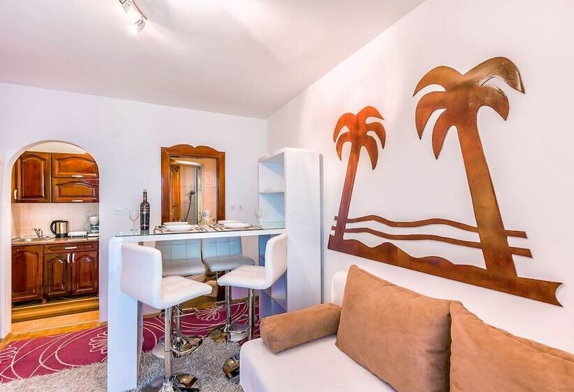 Villa Roses Apartments & Wellness