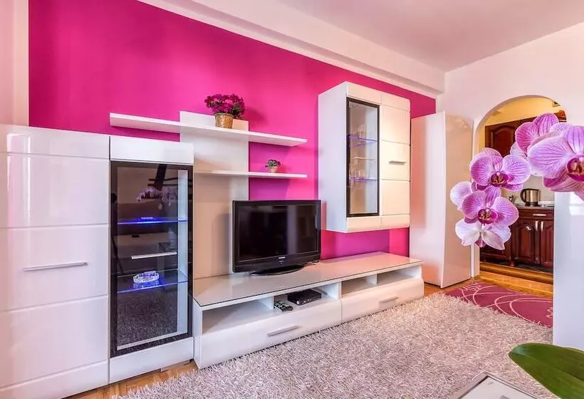 Villa Roses Apartments & Wellness