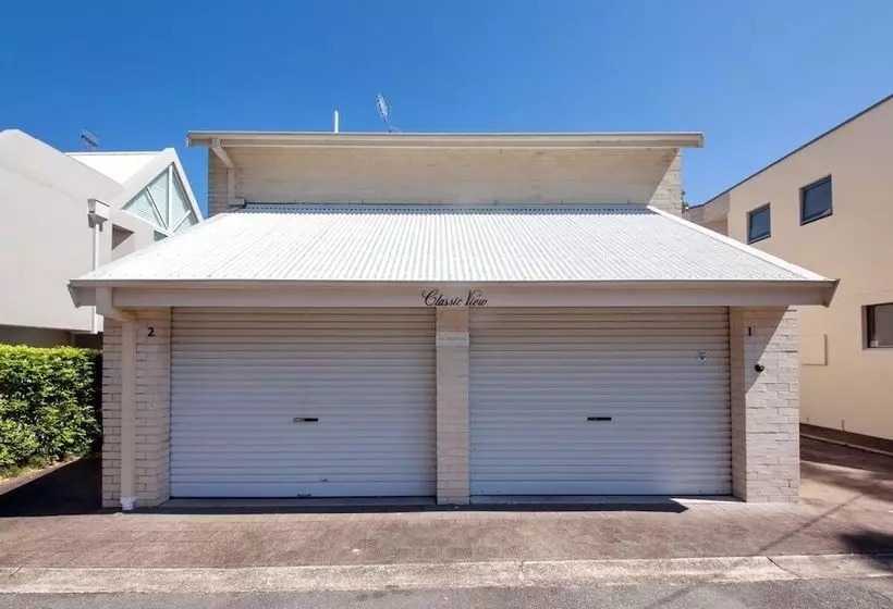 Classic View, 2/49 Victoria Parade