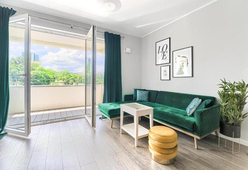 Exclusive Nautica Apartments