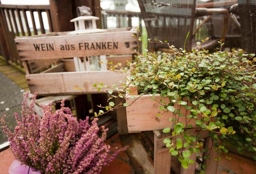 Am Heverstrom, Hotel Garni