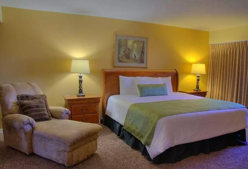 Fairmont Hot Springs Resort