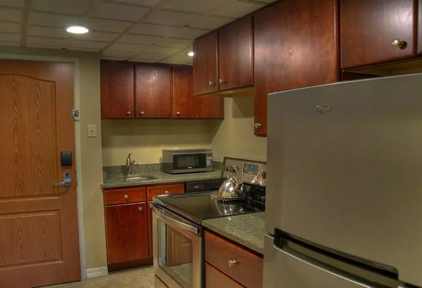 Fairmont Hot Springs Resort